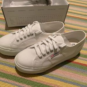White Platform Superga’s